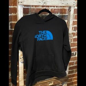 Black Northface sweatshirt
